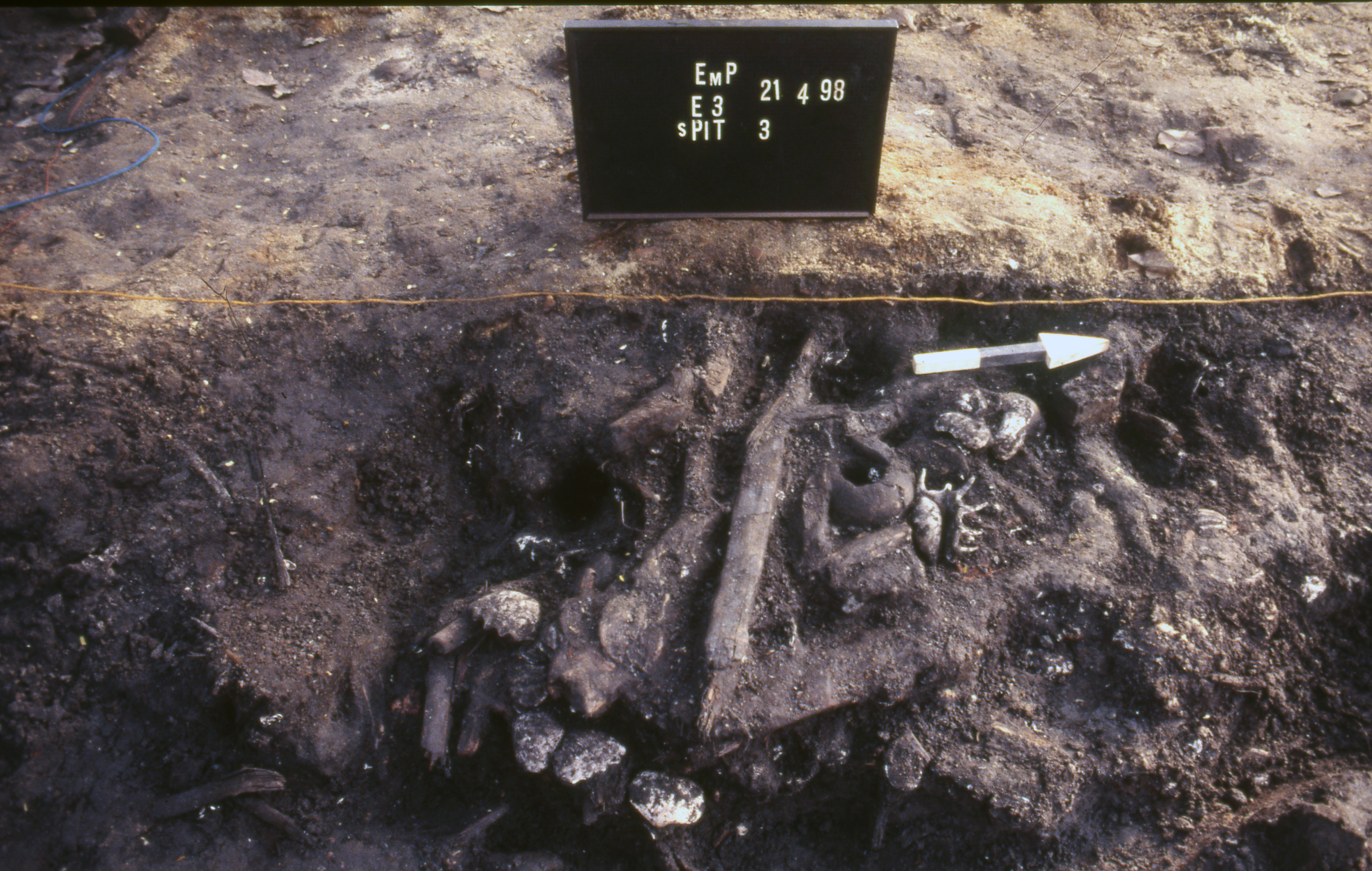 Figure 15. EMP Square E3 Spit 3, 21 April 1998