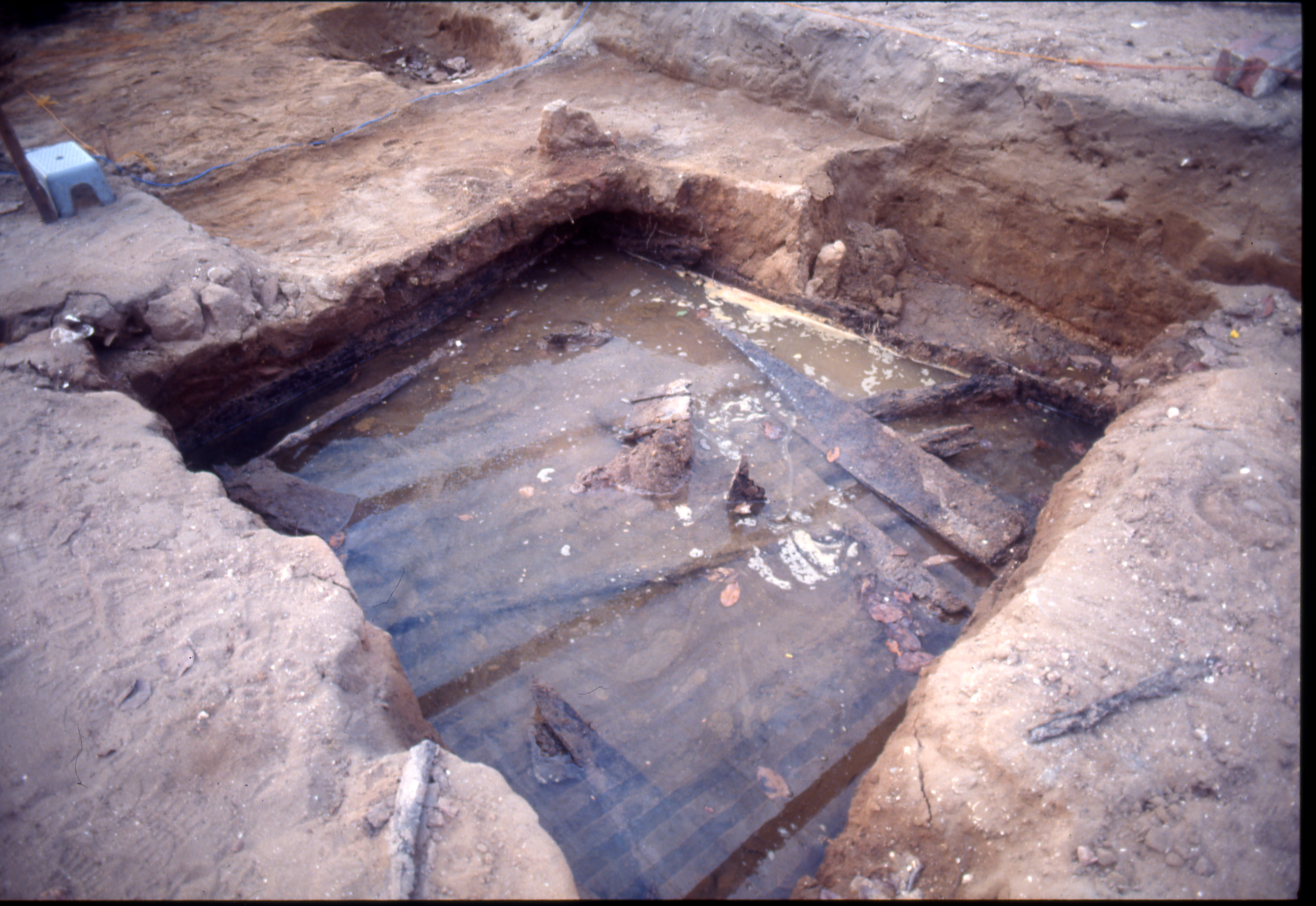 Figure 17. The ‘GOK’ structure at B2 and B3